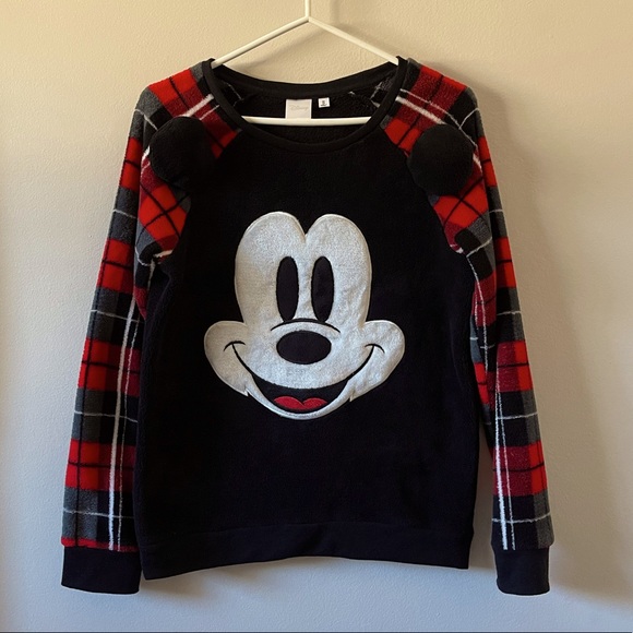 Disney Mickey Mouse Fuzzy Pyjama Set - Size: M - Picture 1 of 7